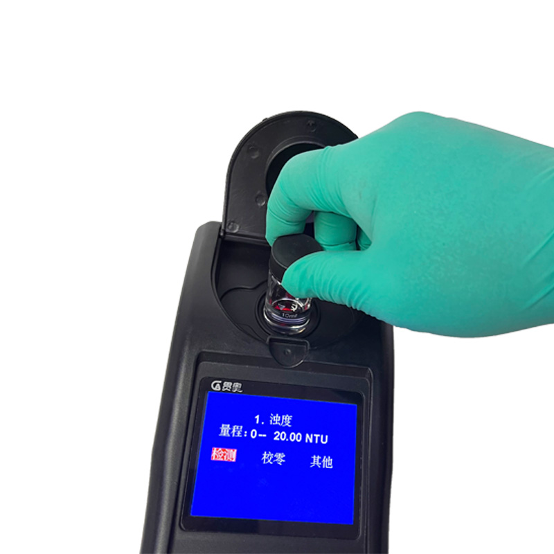 飲用水質(zhì)檢測(cè)儀器操作